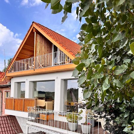 Shard Boutique Hotel-Adult Only Брашов Экстерьер фото