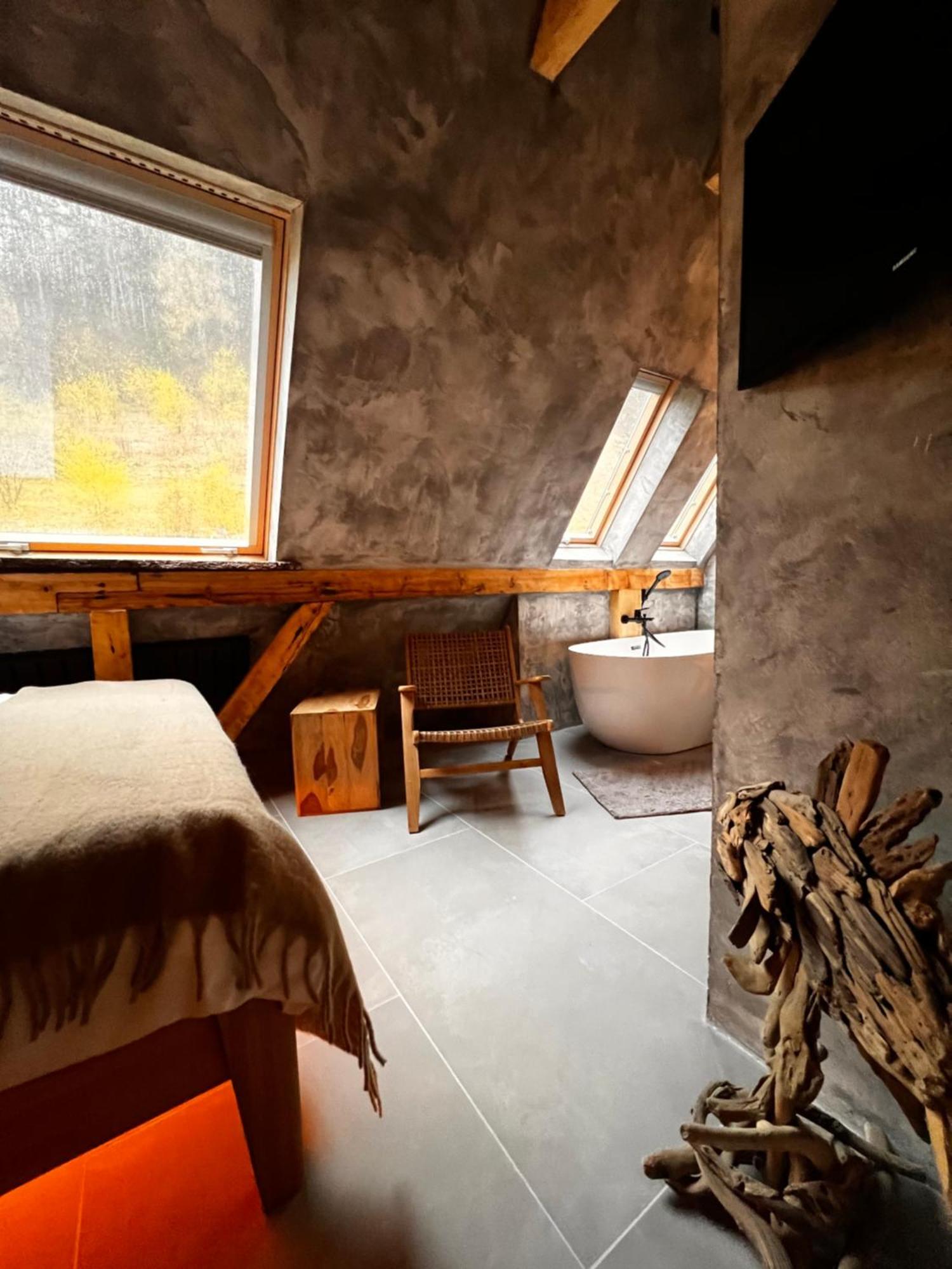 Shard Boutique Hotel-Adult Only Брашов Экстерьер фото